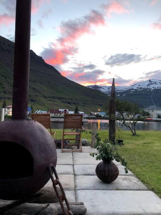 Ferienwohnung Nylenda Seyðisfjörður Exterior foto